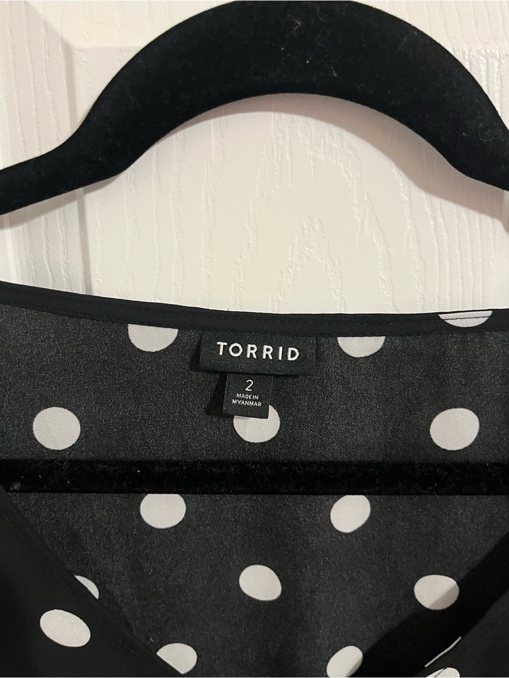 Torrid Polka Dot Georgette Peplum Tank Top Size 2 2X V Neck - Picture 7 of 11